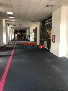 Spatiu comercial de inchiriat 350 mp Zona Bulevardul Transilvaniei - Alba Iulia