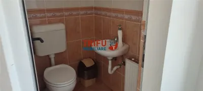 Spatiu comercial 4 camere de vanzare in Cetate - foto 8
