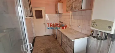 Garsoniera de vanzare zona Spital - foto 4