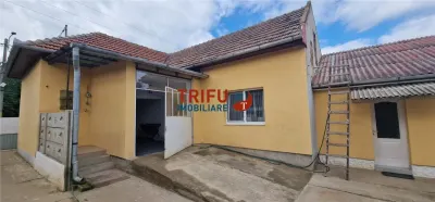 Casa 3 camere, 976 mp, garaj, zona Barabant - Alba Iulia
