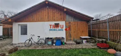 Casa de vanzare 3 camere zona Piata Cetate - foto 4