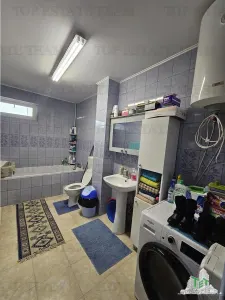 Vila regie proprie 5 camere+crama centru Domnesti - foto 11
