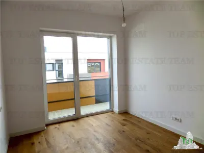 Vila Premium de vanzare in Bucuresti Pipera | curte privata | loc de parcare | Persoana Fizica fara TVA - foto 24