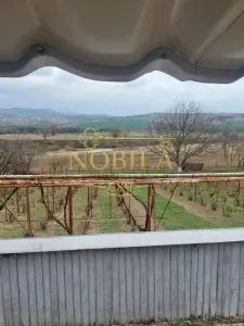 Casa de vanzare cu gradina aproape de Onesti - foto 14