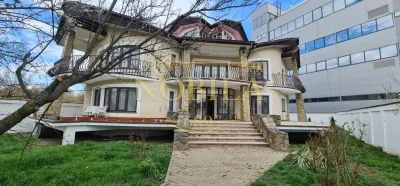 Vila de vanzare in Onesti - Onesti
