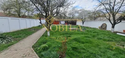 Vila de vanzare in Onesti - foto 2