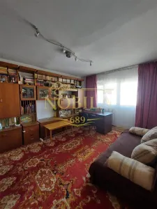 APARTAMENT 3 CAMERE ONESTI - foto 4