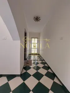 Vila de vanzare P+1 si  4200 mp teren in Com Livezi - foto 15