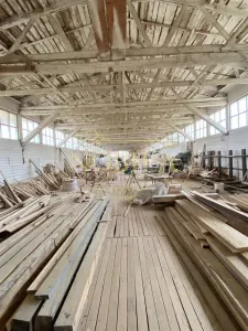 TEREN CU HALE DE PRODUCTIE   DE VANZARE - AGAS - Agas
