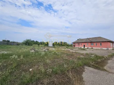 TEREN DE VANZARE INTRAVILAN IN ZONA INDUSTRIALA 8000 mp Onesti - foto 2