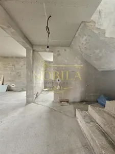 CASA P+ 1E  si  TEREN 500 MP DE VANZARE IN ANDRASESTI - foto 11