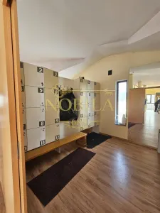 SPATIU DE INCHIRIAT IN ONESTI LANGA GARA, ZONA DE JOS - foto 24