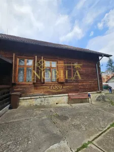 CASA DE VACANTA + TEREN PROPRIETATE IN STATIUNEA MONTANA SLANIC MOLDOVA - foto 15