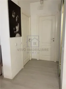Apartament de vanzare in Sibiu - 3 camere, cu gradina si parcare privata, Selimbar - foto 9