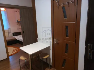 Garsoniera de vanzare in Sibiu - cu baie proprie, mobilata si utilata, Viile Sibiului - foto 6