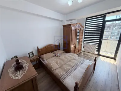 Apartament de vanzare in Sibiu - 3 camere, 2 balcoane, 80 mp,  zona Dna Stanca - foto 5
