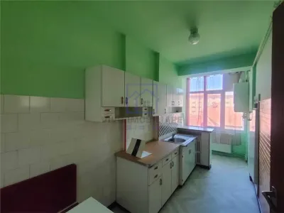 Apartament de vanzare in Sibiu - 2 camere, decomandat, garaj si pivnita, Cartierul Strand - foto 6