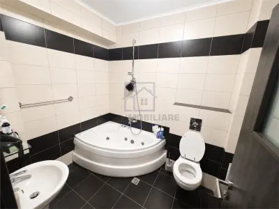 Apartament de vanzare in Sibiu - 3 camere, 2 bai, cu balcon si pivnita, Turnisor - foto 9