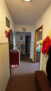 Apartament de vanzare in Sibiu - 2 camere, decomandat, cu balcon si pivnita, Vasile Aaron - foto 7
