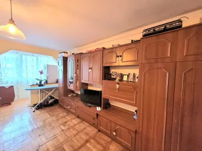 Garsoniera spatioasa in Astra, Brasov - foto 3