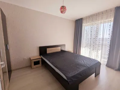 Vand apartament 2 camere - foto 3