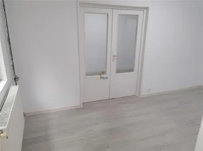 Renovat Etaj 1 Noul Mall - foto 19