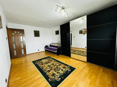 Apartament Decomandat 2 Camare 2 Balcoane / Etaj 3 Zona Steaua/Shopping City - foto 7