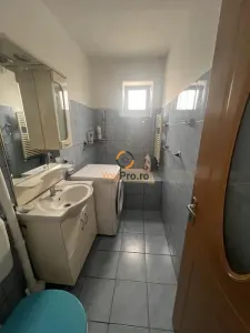 Apartament cu Centrala Proprie zona Blascovici - foto 5