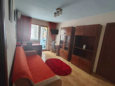 Apartament cu Centrala Proprie Bloc Izolat - Timisoara
