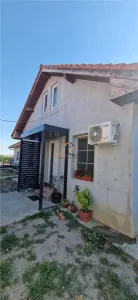 Doua Case In Curte  Cenei La 28 Km De Timisoara - Cenei