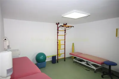 Spatiu cu profil medical (6 cabinete), inchiriere lunga durata in Bucuresti, Lizeanu - foto 6