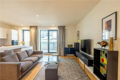 Apartament 2 camere, Aviatiei Tower , Promenada-/Sky Tower, Pipera - Bucuresti