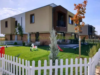 Vila 3 camere de vanzare, Snagov Plaza Houses - foto 2