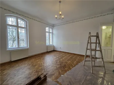 Apartament superb renovat in Centrul Istoric Brasov - Brasov