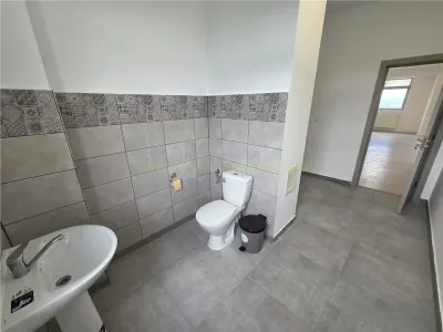 Apartament 4 camere Centrul Civic pretabil co-working hub - foto 10