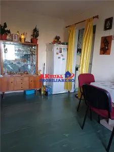 Vanzare 2camere 37mp,etaj 4 din 4 Rahova-Sos Salaj - foto 5