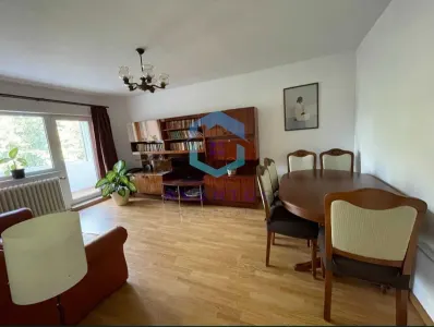 Apartament 4 camere plus garaj/ Titulescu - Cluj-Napoca