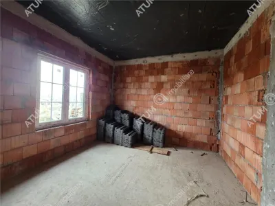Casa cu 4 camere decomandate pe un singur nivel cu teren de 500 mp de vanzare in Selimbar din Sibiu - foto 9