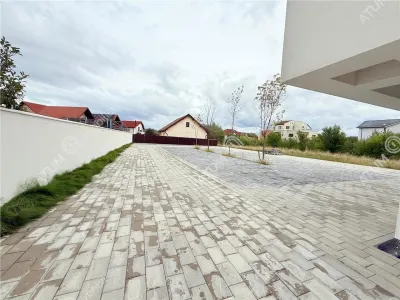 Spatiu comercial si birouri de vanzare in Sibiu 1230 mp utili zona Shopping City Sibiu - foto 12