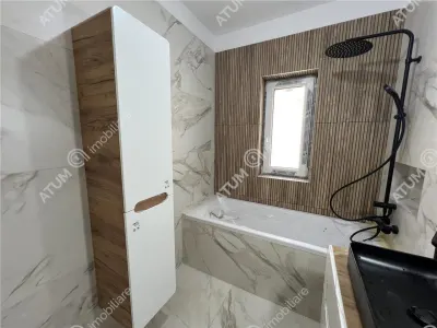De vanzare apartament cu 3 camere 2 bai si 2 balcoane la etajul 1 zona Doamna Stanca - foto 12