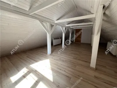 De vanzare cabana cu 7 camere 7 bai si teren 1000 mp in Avrig zona Mlaci - foto 23
