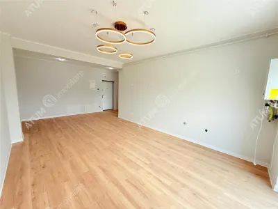 De vanzare apartament la cheie cu 2 camere 50 mp utili zona Pictor Brana din Selimbar - foto 5
