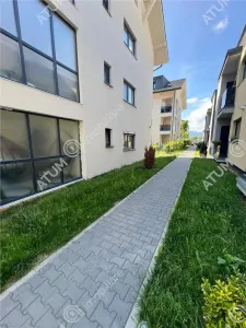 Apartament de vanzare cu 2 camere decomandate balcon si parcare zona Mihai Viteazul din Selimbar - foto 10