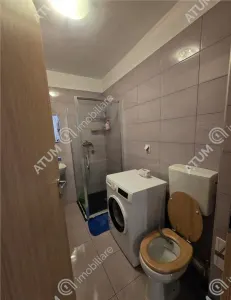 Apartament de vanzare cu 2 camere balcon si loc privat de parcare in zona Calea Surii Mici din Sibiu - foto 8