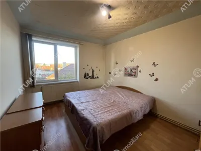 De vanzare apartament cu 3 camere la etajul 2 in zona Terezian din Sibiu - foto 4