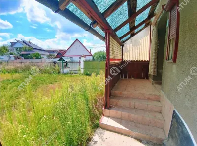 De vanzare casa cu 4 camere si 1650 mp teren in Porumbacu de Jos jud Sibiu - foto 25