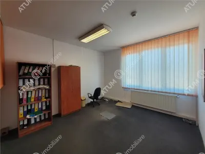 Hala de inchiriat cu 2 rampe pentru descarcare in zona Industriala Vest din Sibiu - foto 10