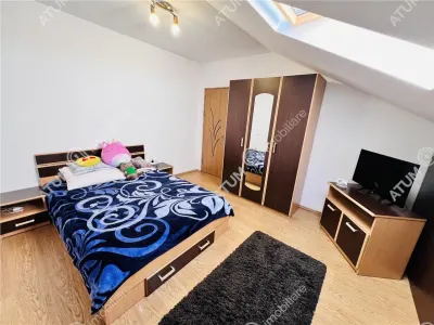 Apartament de inchiriat cu 3 camere balcon situat in zona Vasile Aaron din Sibiu - foto 13