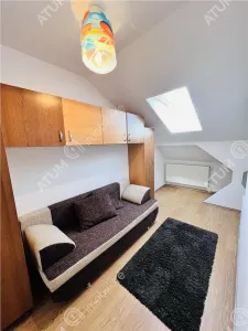 Apartament de inchiriat cu 3 camere balcon situat in zona Vasile Aaron din Sibiu - foto 4