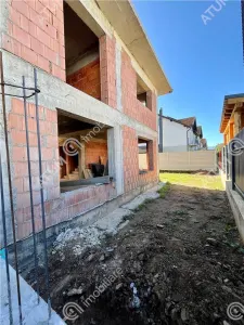 Casa de vanzare cu 4 camere 2 bai balcon teren 230 mp situat in Selimbar - foto 12